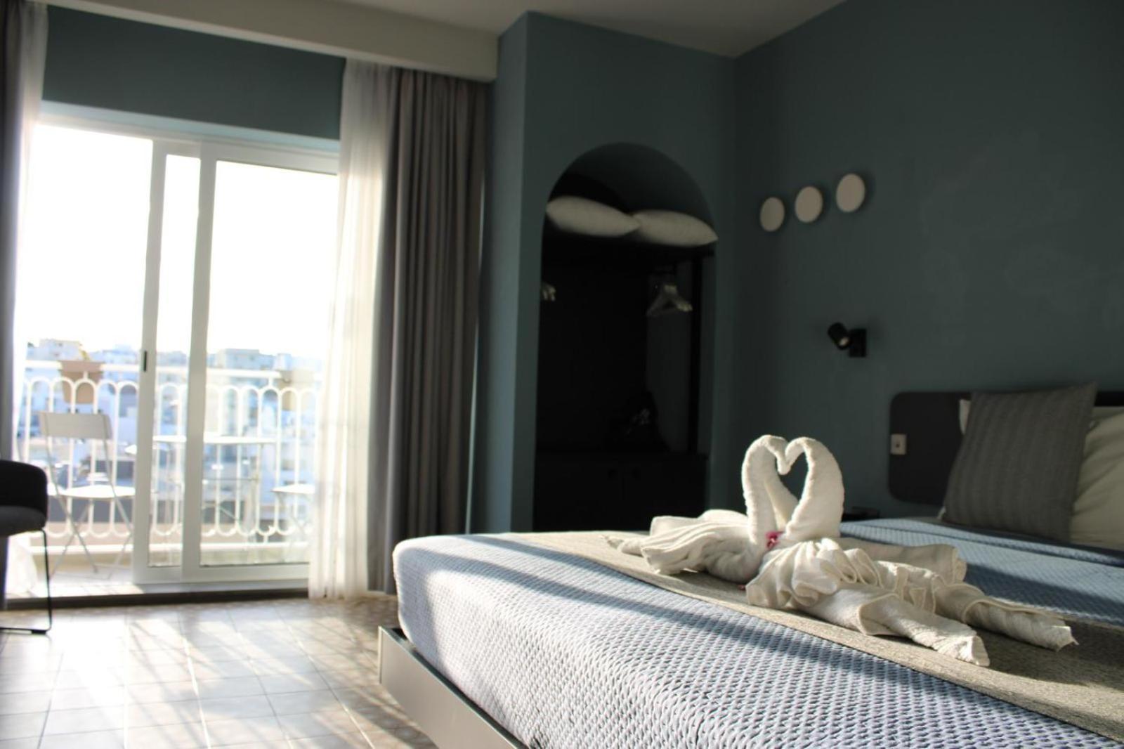 Victoria By Petit Chic Bed and Breakfast Mellieħa Eksteriør billede